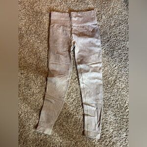 Adapt Butterfly Gray leggings